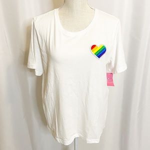 NWT Kate Spade Rainbow Heart Patch T-shirt 🌈